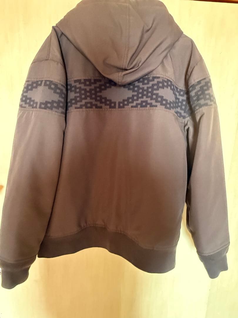 【早い者勝ち!!】STUSSY ジップアップフード付きジャケット