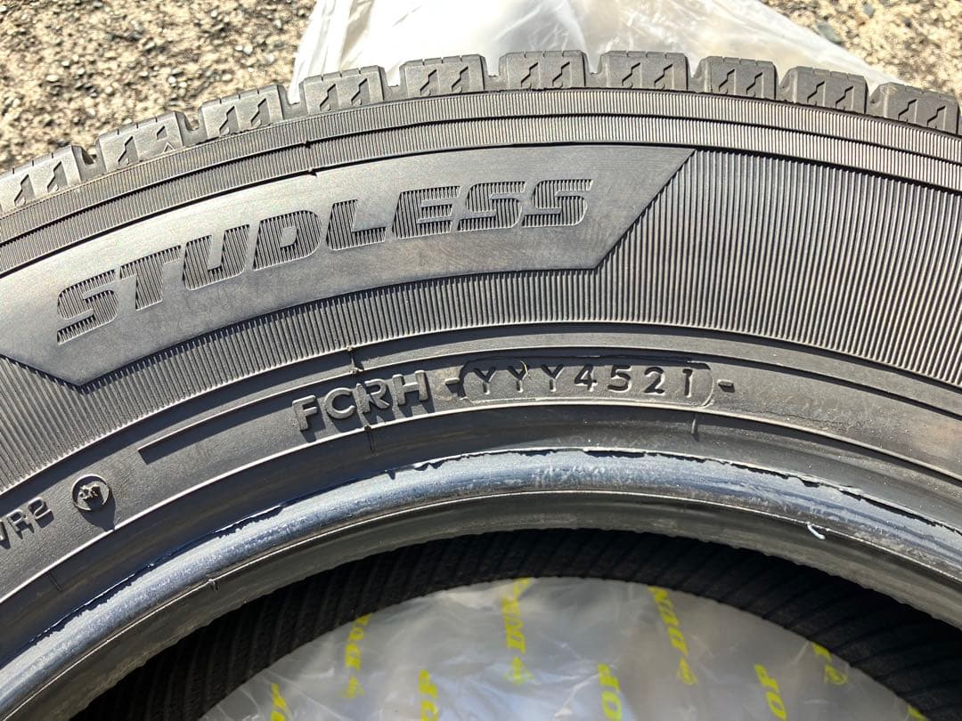160系プロボックス 165/80R 14 LT スタッドレスタイヤ2本その❷