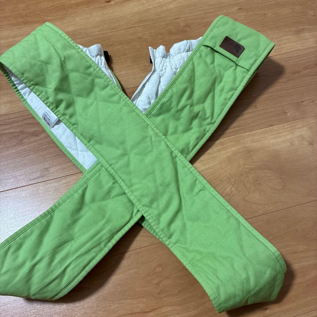 エアリコ　airrico 抱っこひも　リーフグリーン