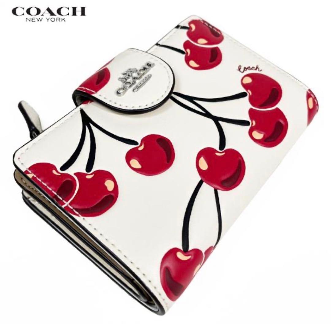 COACHコーチチェリープリントレザーミディアム二つ折り財布