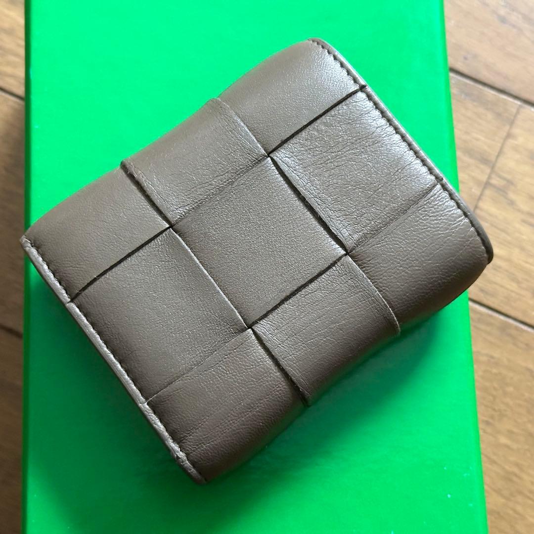 【鑑定済】ボッテガヴェネタ マキシイントレチャート 3つ折り財布 トープ