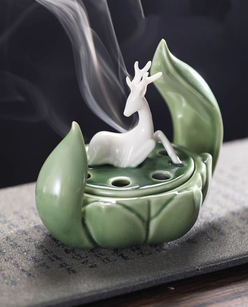 一鹿蓮升香炉 陶磁器 香炉 香道具装飾品 工芸品 美術品 置物