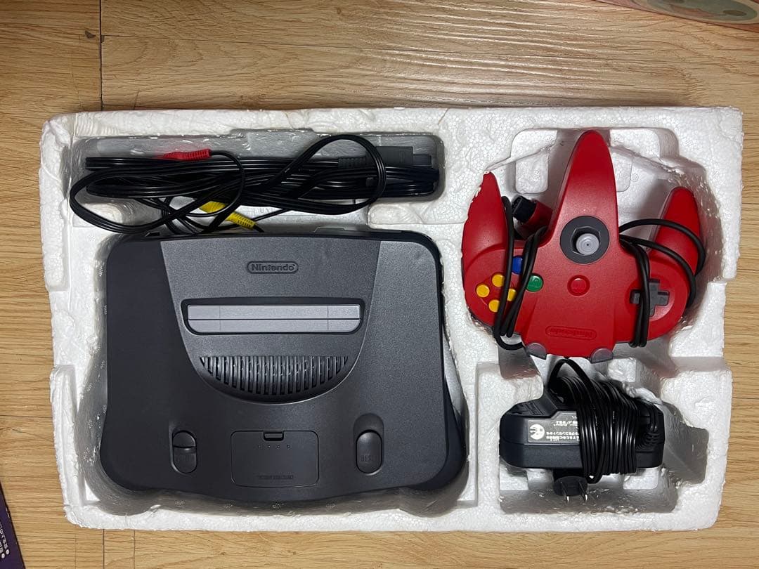 任天堂64　Nintendo 3個セットです。
