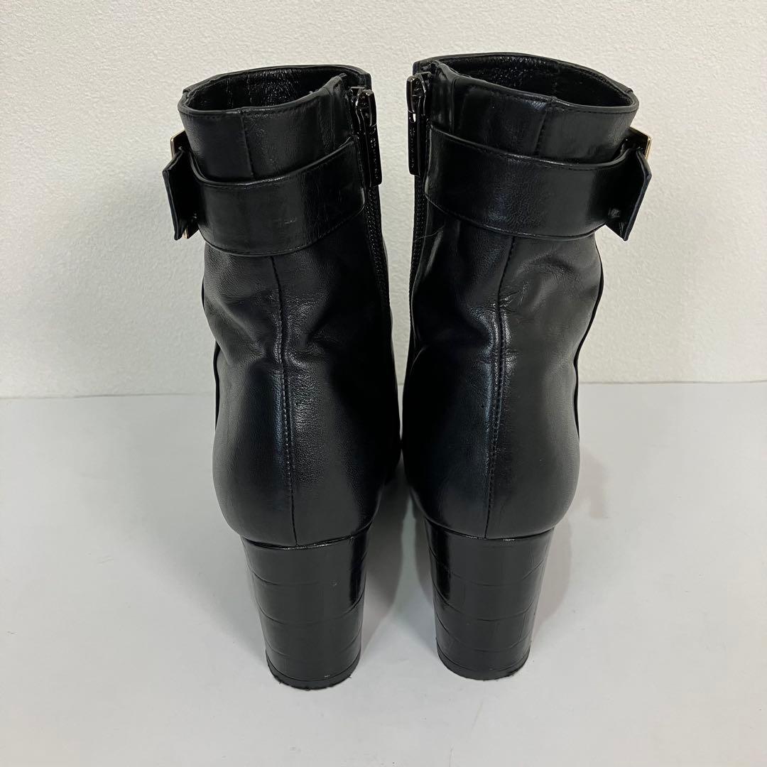 美品　ヒミコ　HIMIKO ショートブーツ 撥水ベルト　バックル　専用袋付き