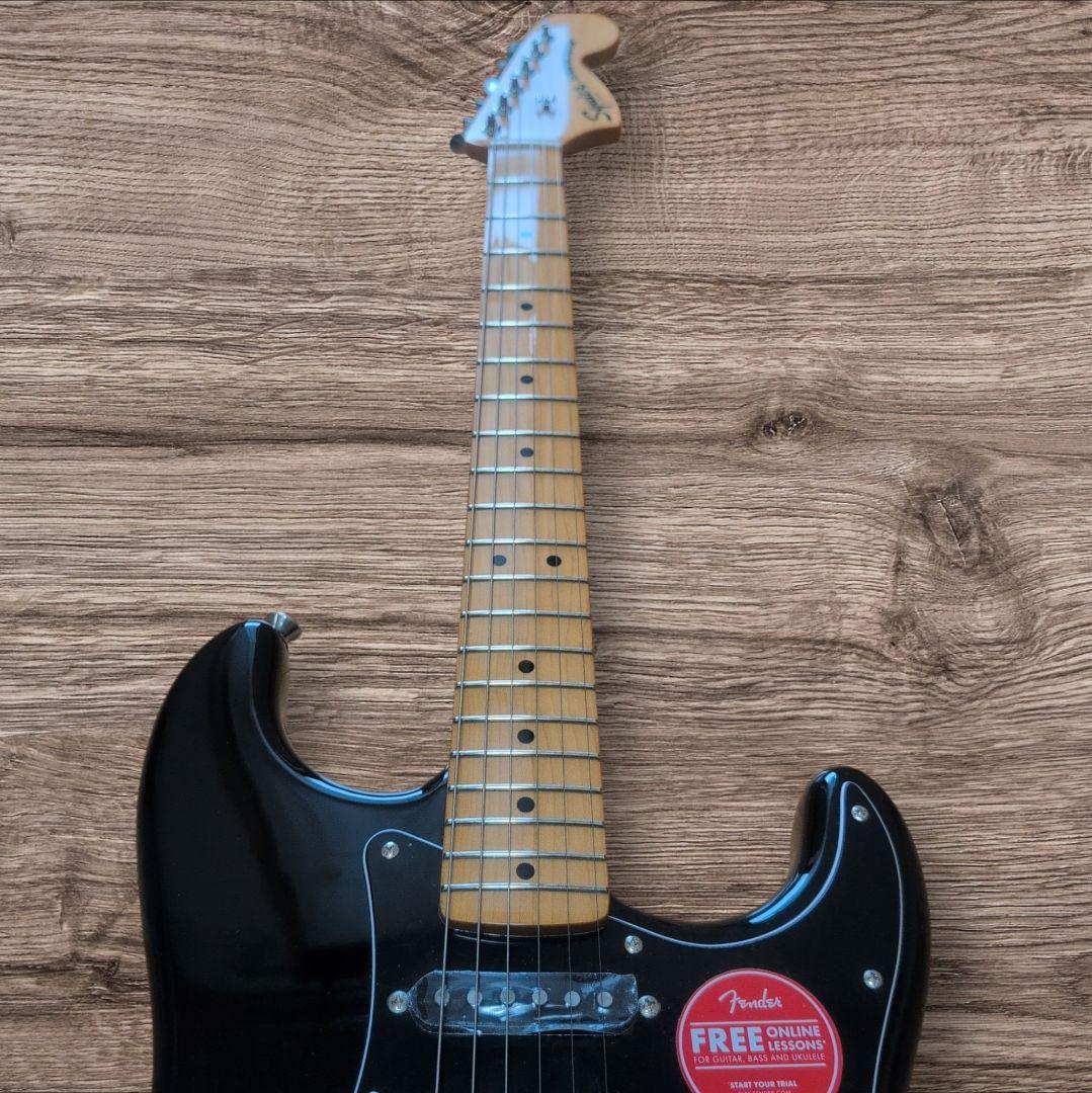 極美品 Squier Classic Vibe '70s ストラトキャスター