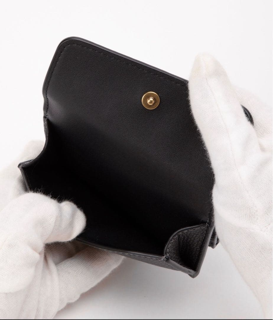 COACHブラックレザー三つ折り財布
