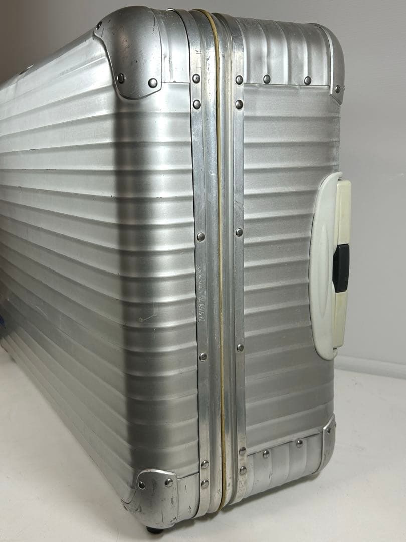 リモワ トラベルバック トパーズ 63L 2輪