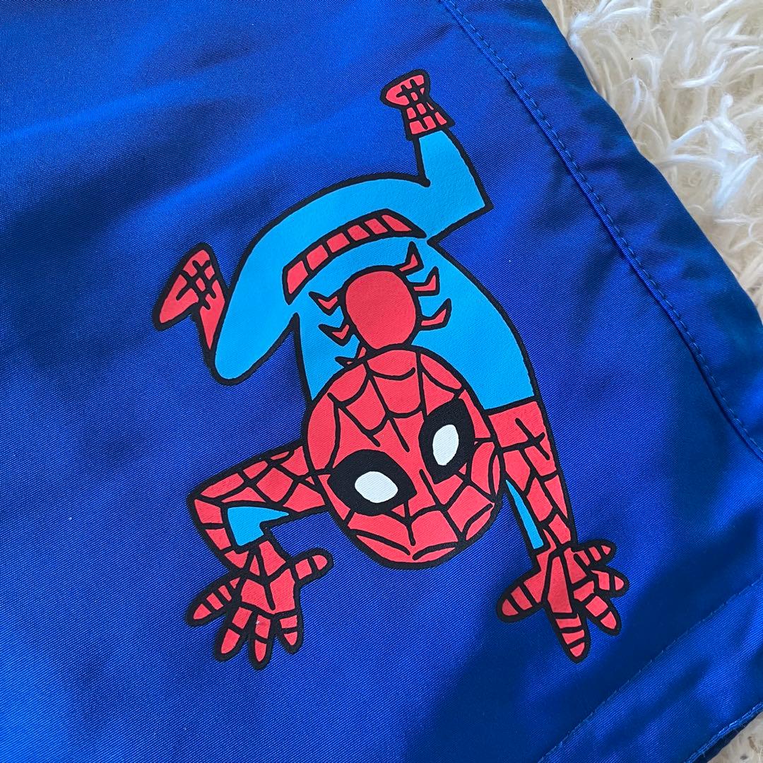 #4Q✨ MARVEL✨スキーウェア スパイダーマン 上下セット110キッズ