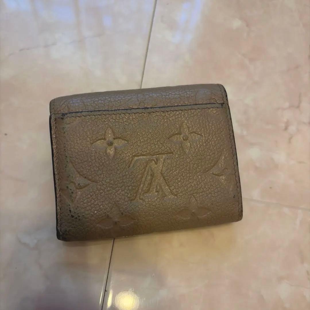 Louis Vuitton 二つ折り財布 ベージュ