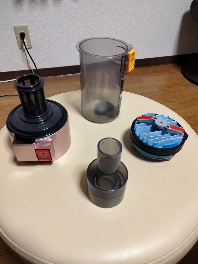 シャープコードレススティック掃除機 【美品】
