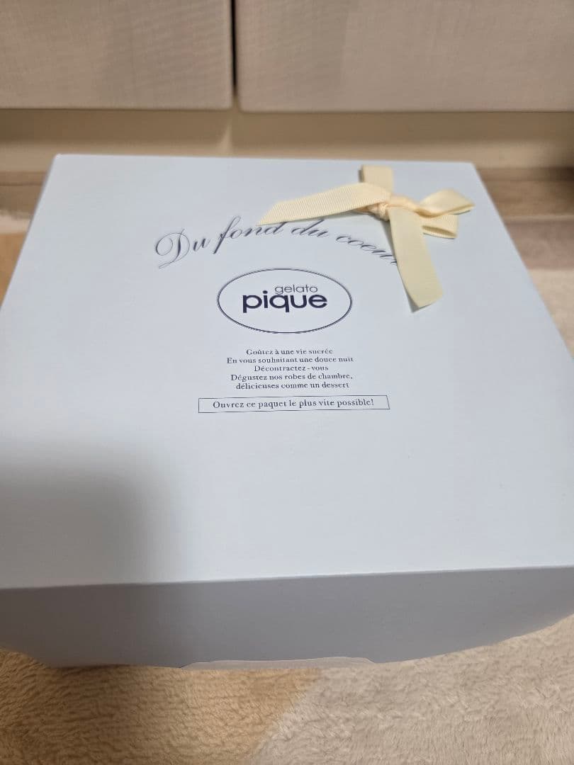 新品　gelato pique　ジェラート２ボーダーパーカー　ブルー　タグ付き