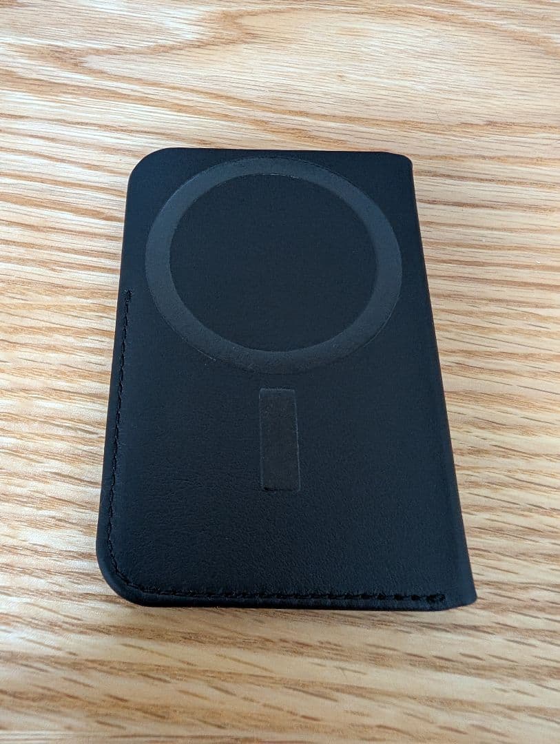 Bellroy レザー Mag ウォレット（Pixelsnap 対応）