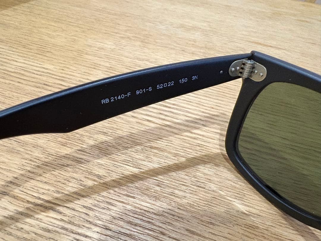 Ray-Ban Wayfarer RB 2140F 901-S サングラス