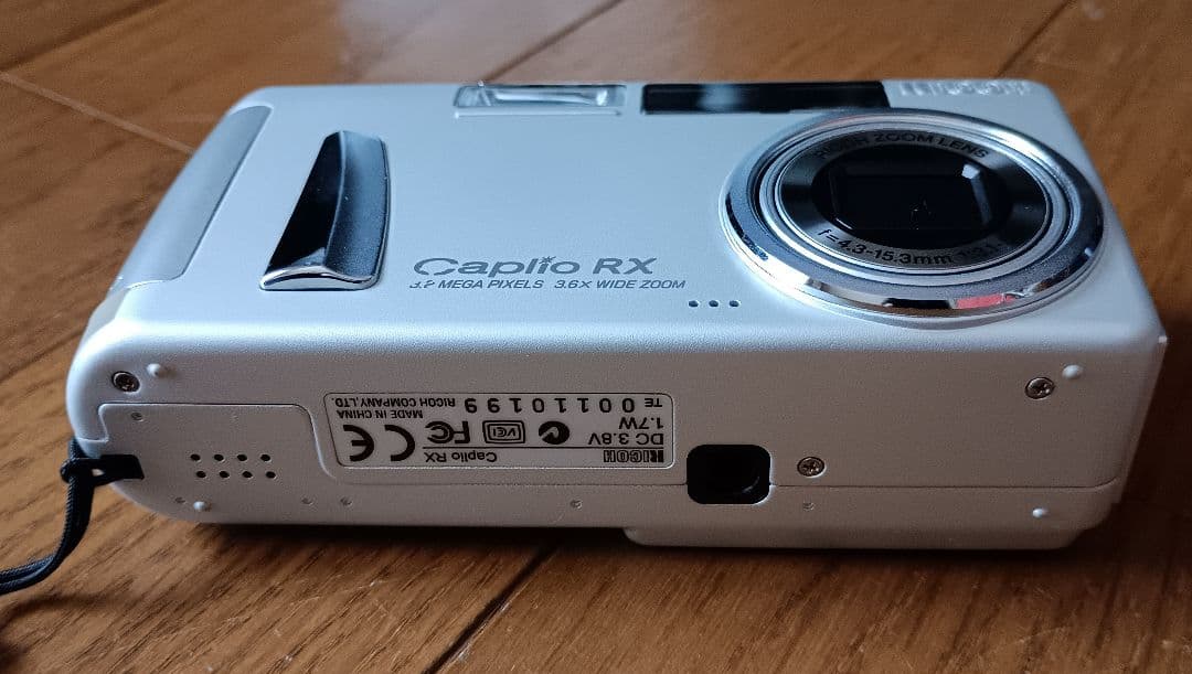 RICOH Caplio RX デジタルカメラ 箱あり バッテリーチャージャー付