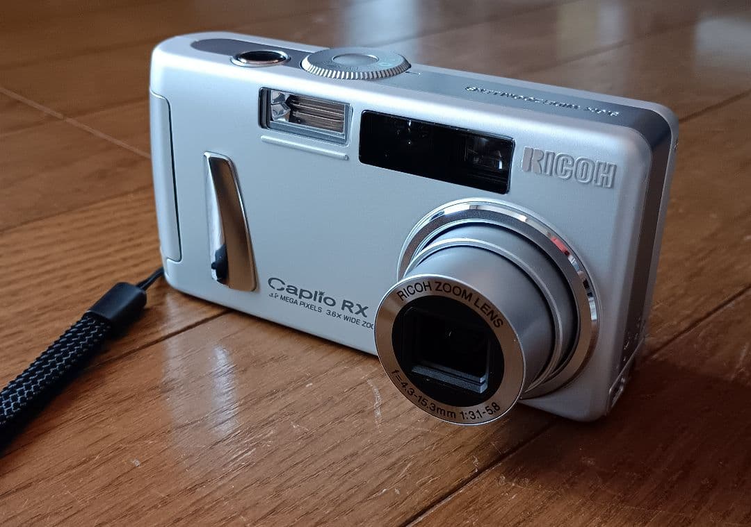 RICOH Caplio RX デジタルカメラ 箱あり バッテリーチャージャー付