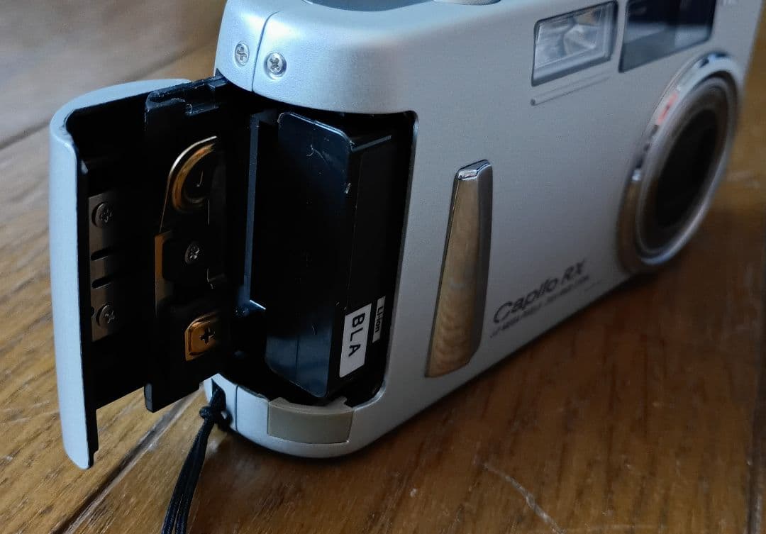 RICOH Caplio RX デジタルカメラ 箱あり バッテリーチャージャー付