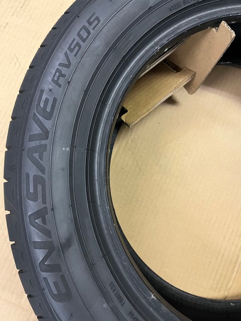 こーちゃん様中古② 送料込み　2本　RV505 205/60R16 92H