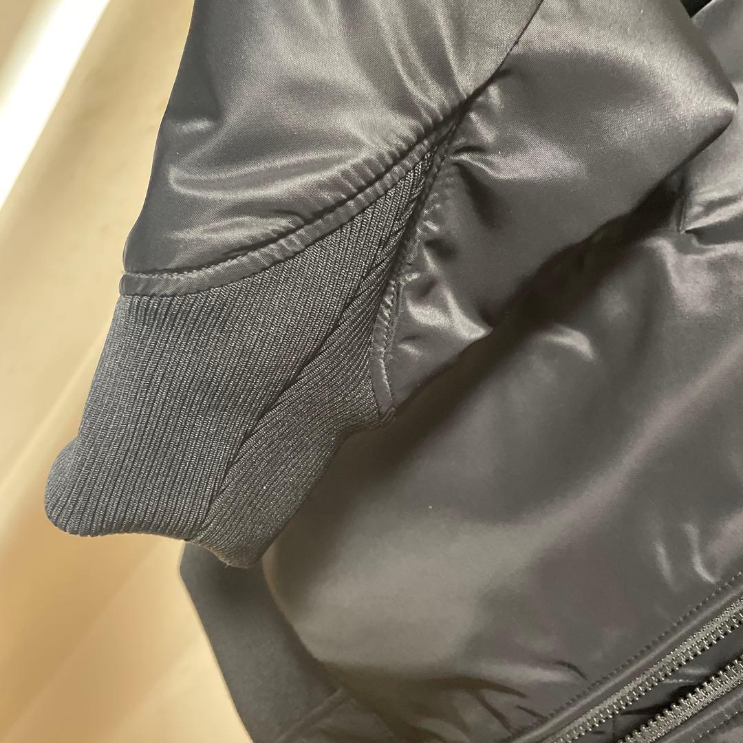 ユニクロ＋JハイブリッドダウンオーバーMA-1 XL