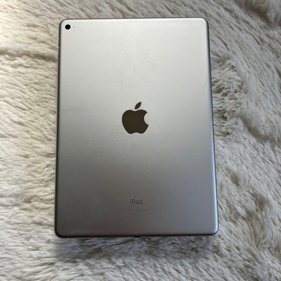 【完動品】iPad Air2 32GB 【すぐ発送】【付属品】