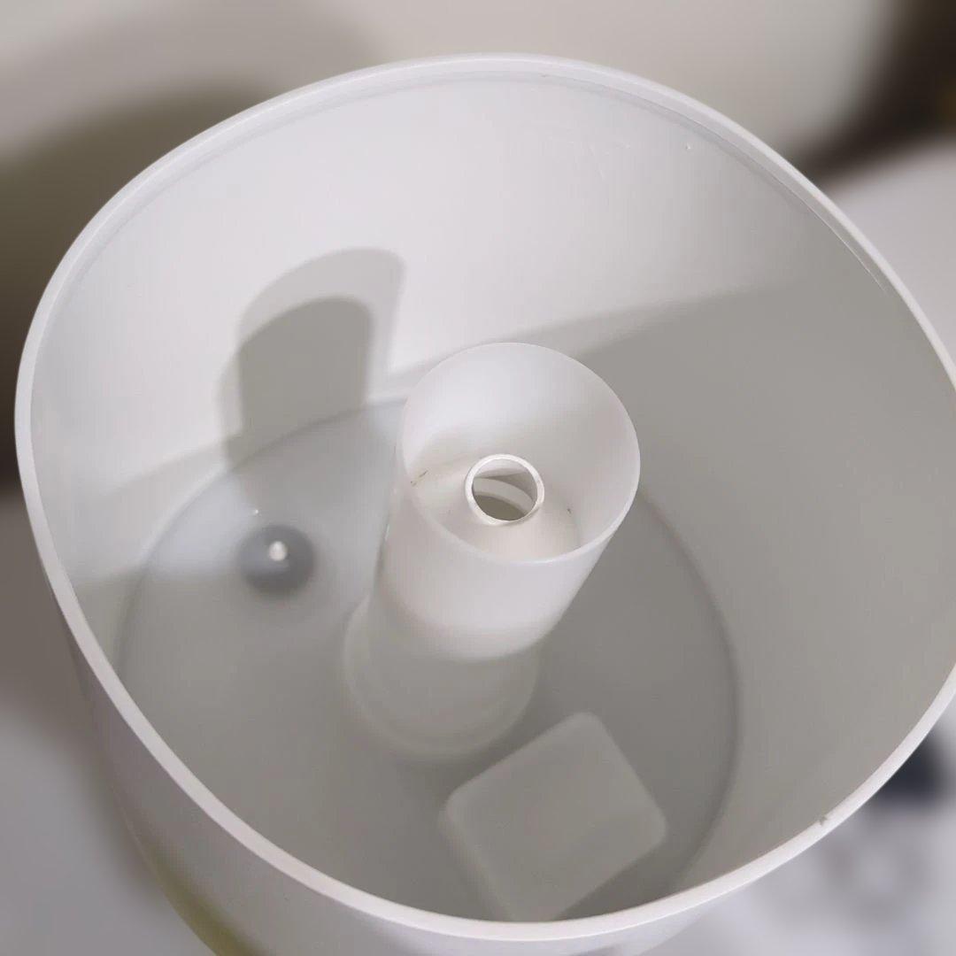 TOFFYトフィー抗菌アロマ加湿器〈2.2L〉 HF07ピュアホワイト　美品