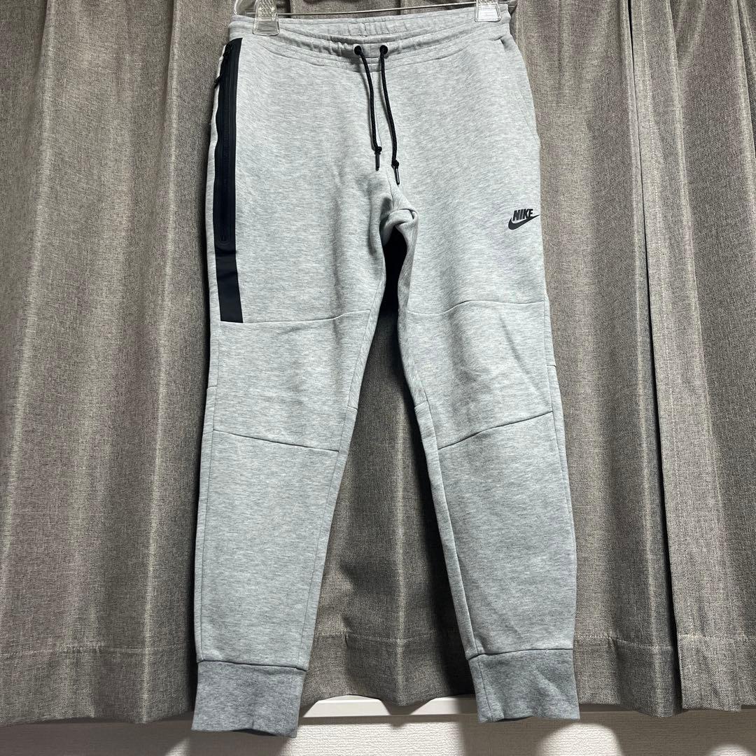 NIKE テックフリースパンツ　グレー　サイズＬ