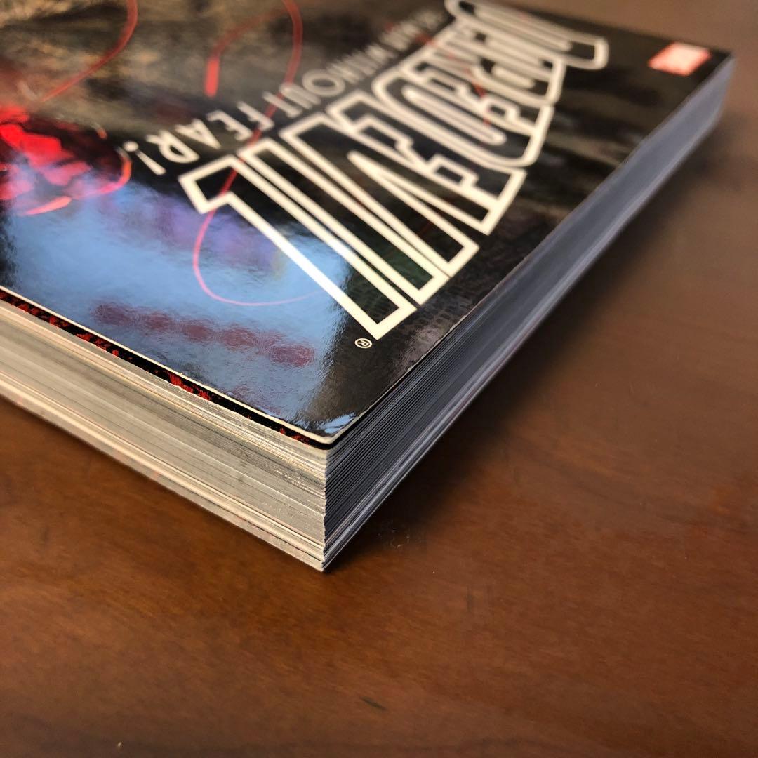 洋書 Daredevil: The Man Without Fear: Bendis