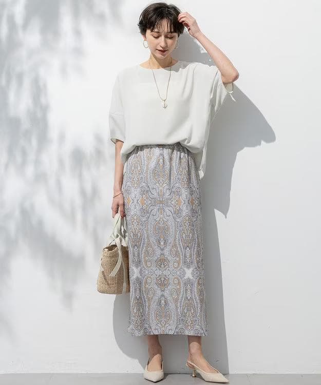 25SS美品・40サイズ★23区 ペイズリープリントスカート　ベージュ系