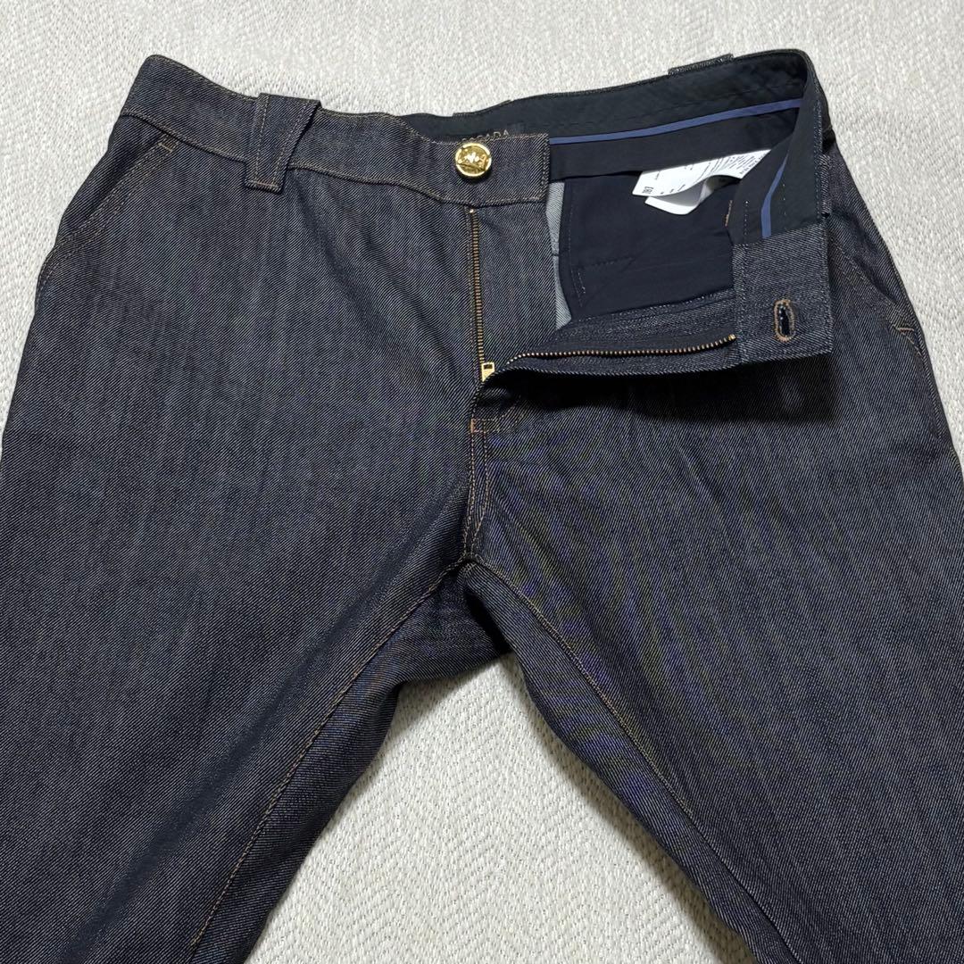 極美品 ESCADA エスカーダ ロゴ 金ボタン ストレッチ デニムパンツ