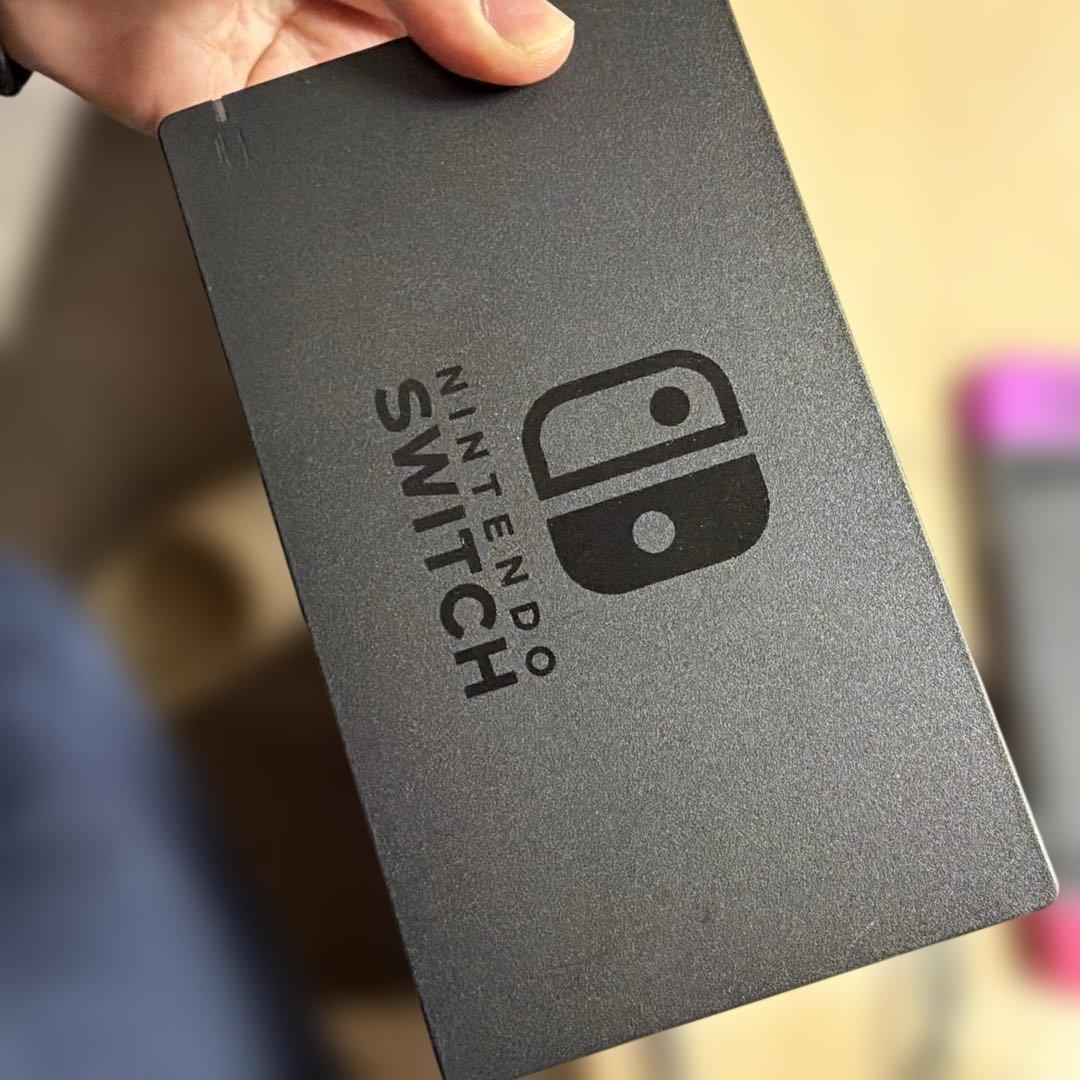 Nintendo Switch 本体 ピンク・紫ジョイコン付き