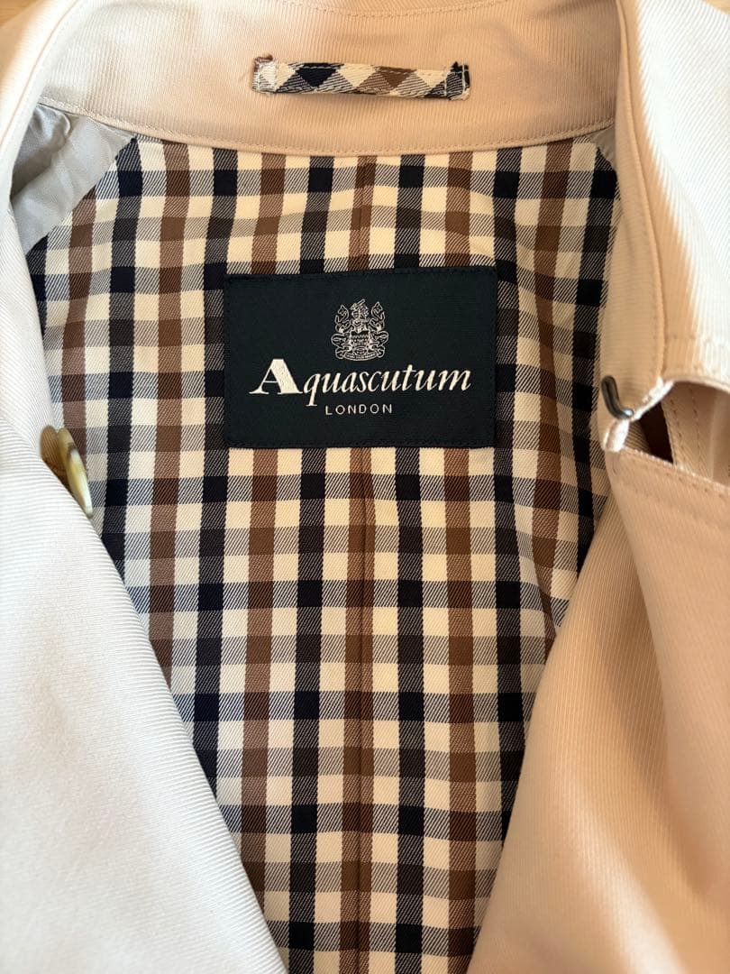 Aquascutumアクアスキュータム　 トレンチコート　スプリングコート　美品