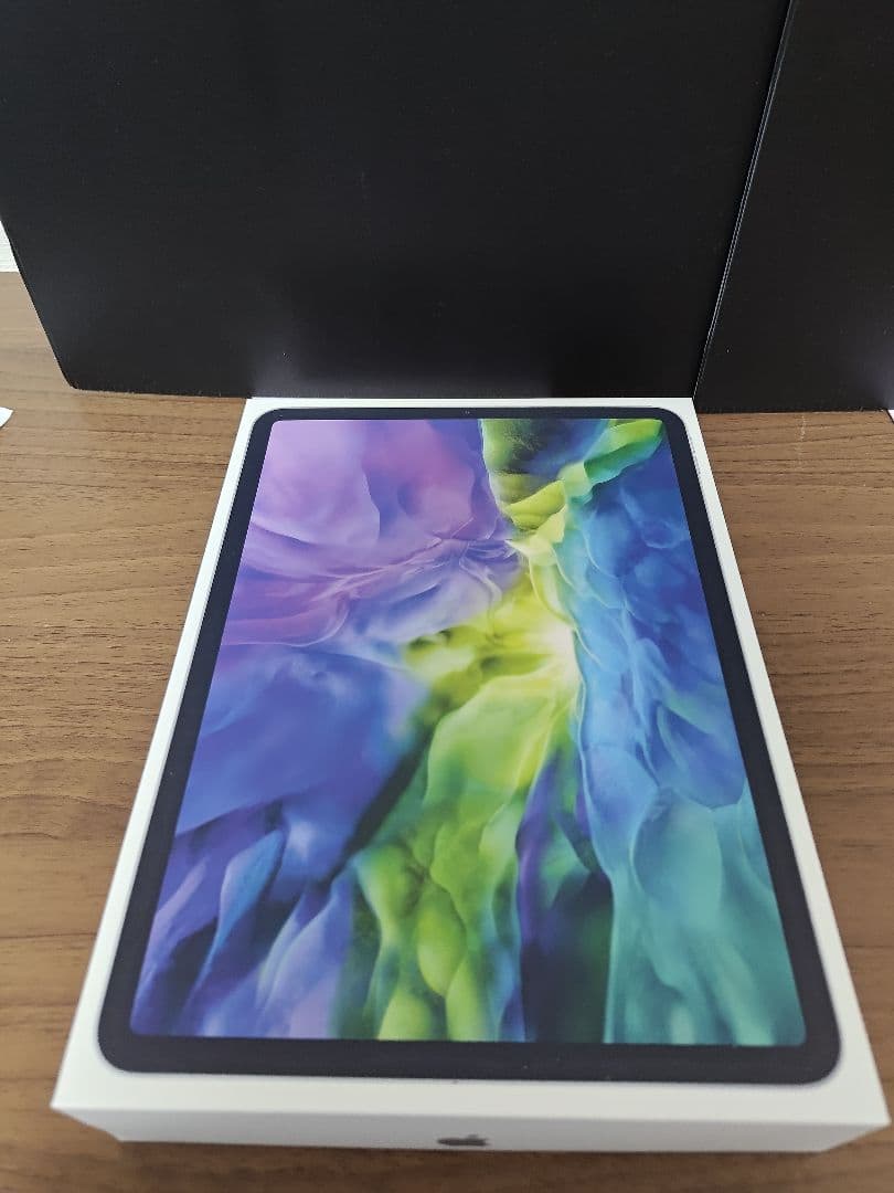 iPad Pro 11インチ 第2世代 128GB シルバー セルラー au