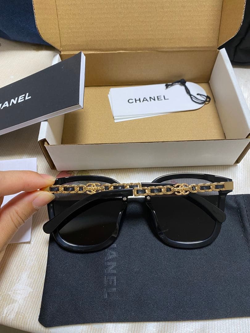 【Mii】CHANEL ブラック サングラス ゴールドチェーン