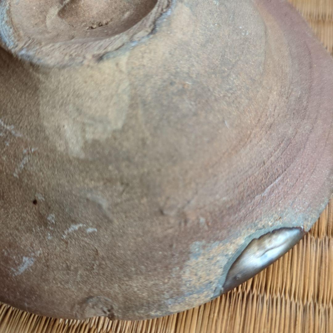 グレーの陶器製丸型皿　古美術　骨董品　古唐津　唐津皿　発掘品　呼継