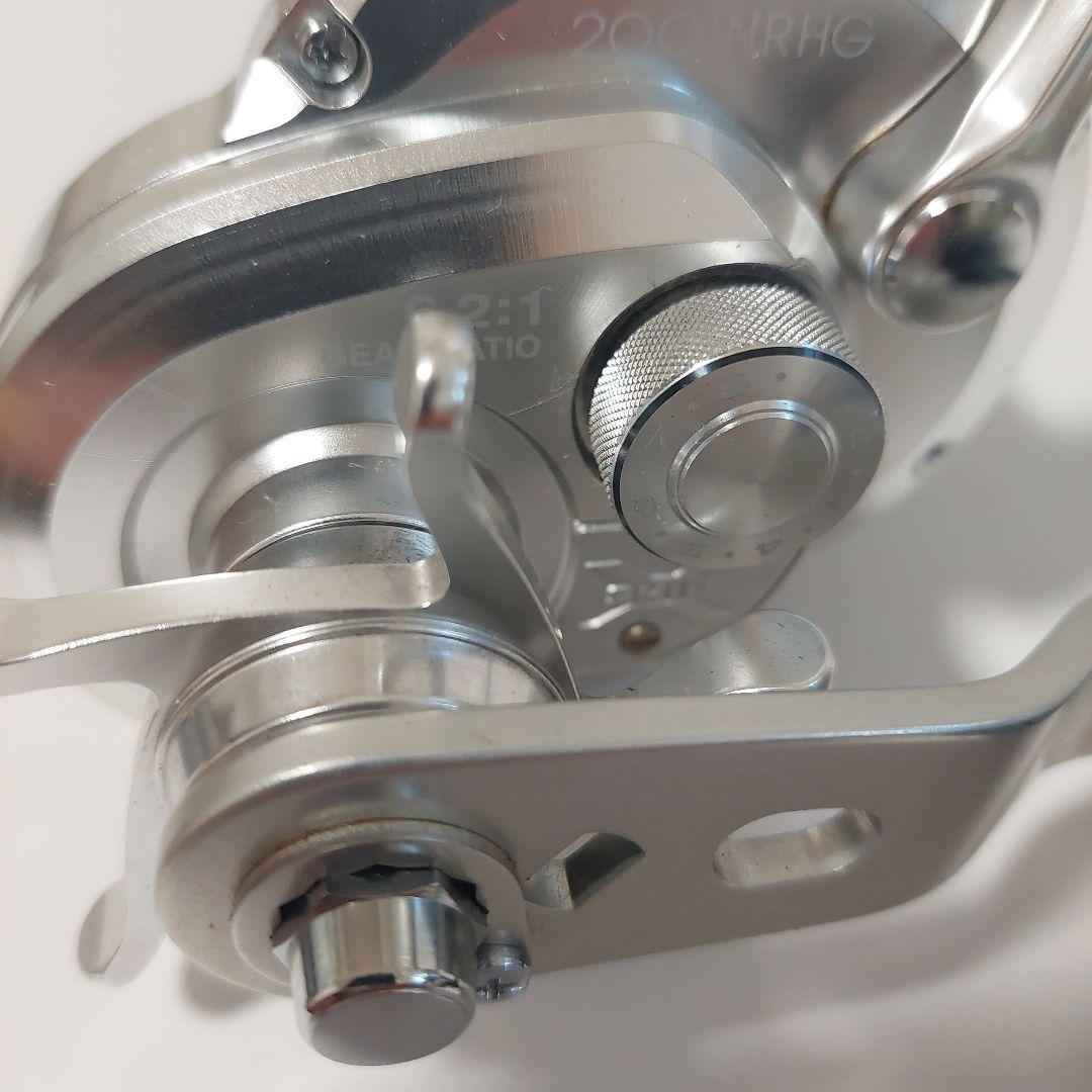 SHIMANO　OCEA JIGGER 2001NRHG リール　左ハンドル