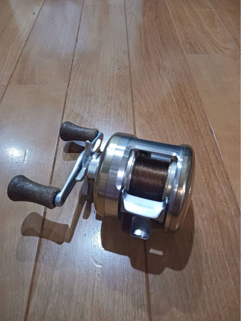 Daiwa ダイワ ミリオネア CV-Z 203L 左巻き