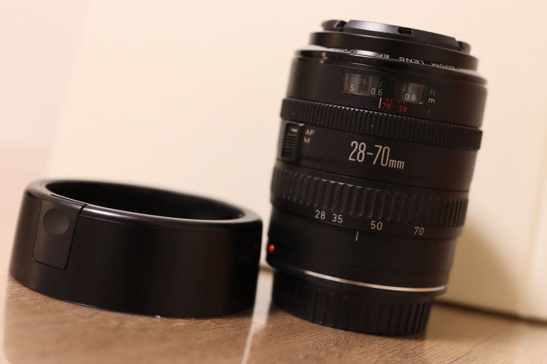 Canon EOS Kiss X10i デジタル一眼レフカメラ