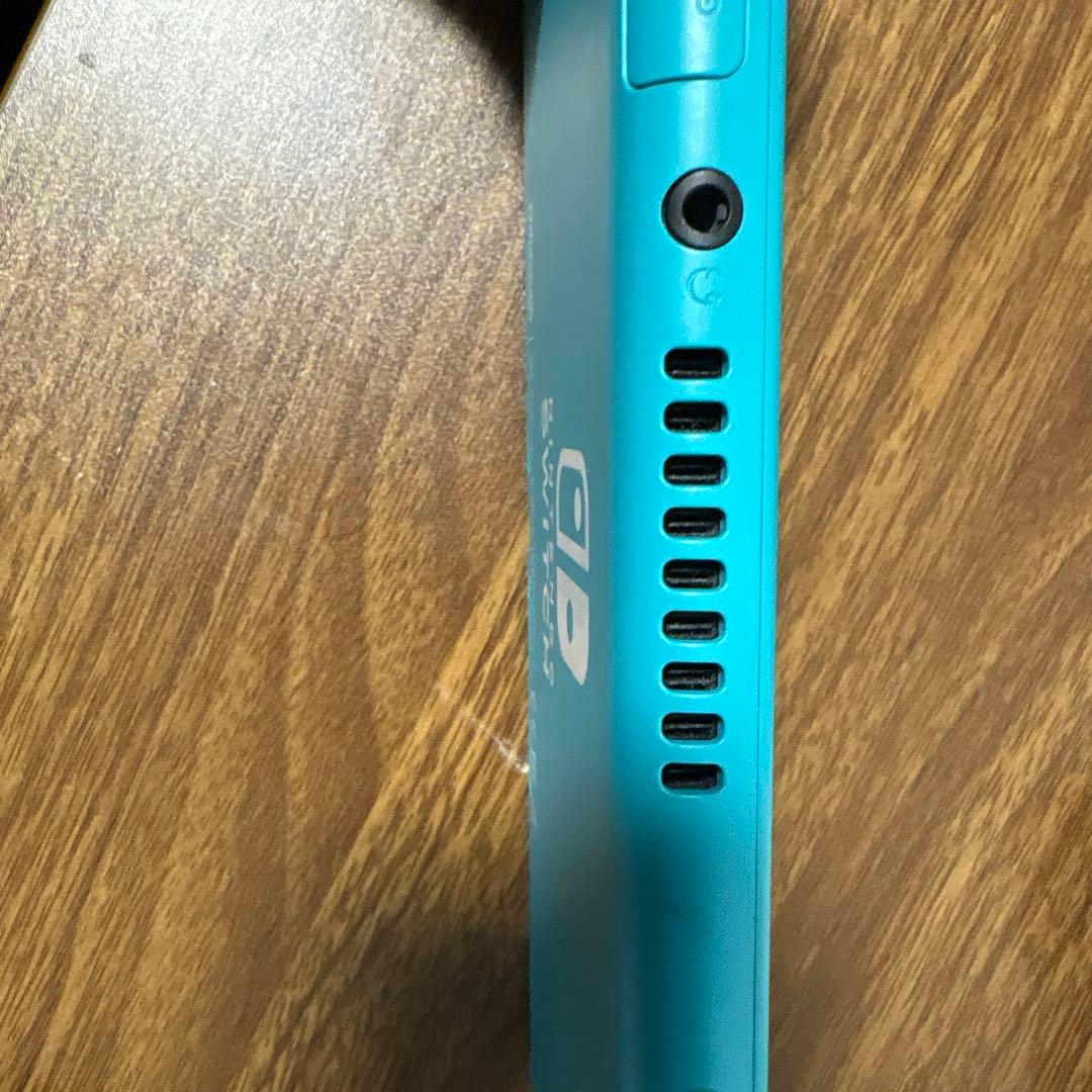 任天堂スイッチライト ターコイズ色