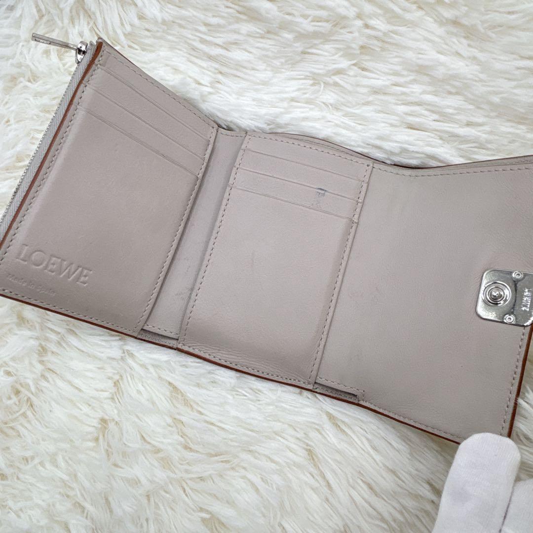 LOEWE アナグラム バーティカルウォレット 三つ折り財布