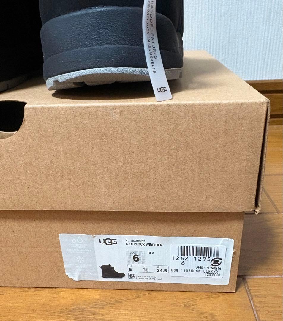 T*y様 UGG ブーツ