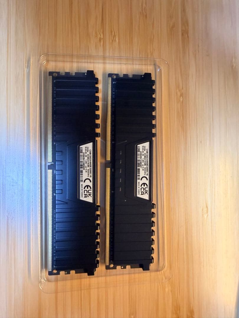 メモリー Corsair Vengeance LPX DDR4 32GB 3200MHz
