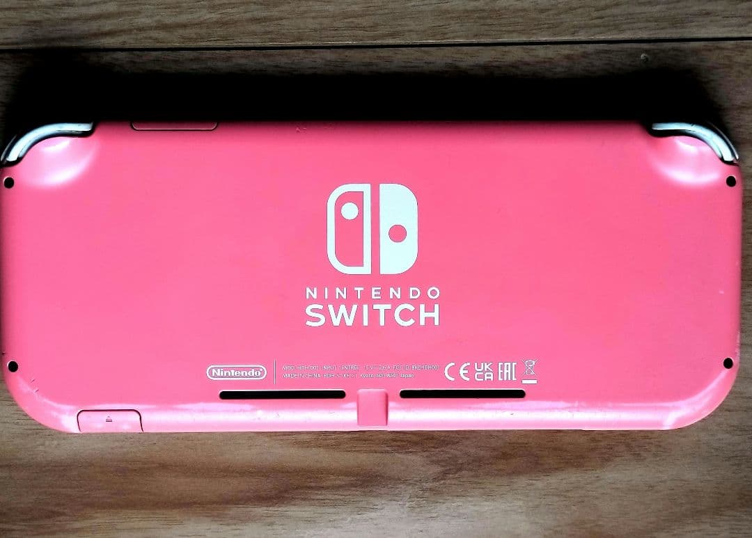 Nintendo Switch Lite 本体とマイクロSDカード ジャンク品