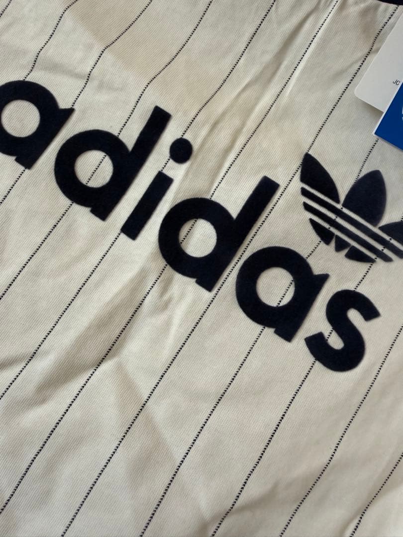 新品未使用 adidas アディダス Tシャツ M