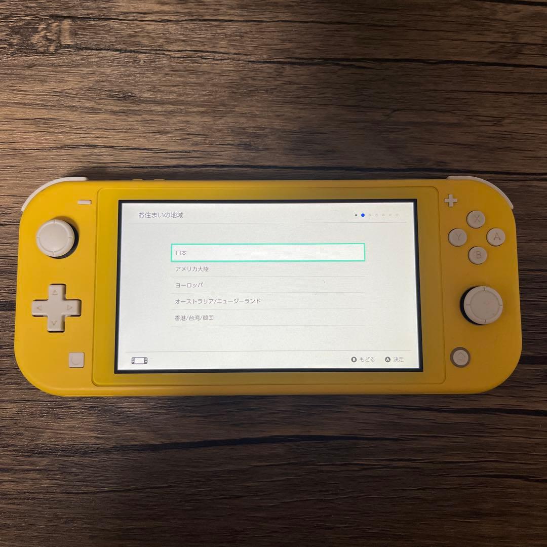 Nintendo Switch Lite　イエロー　本体