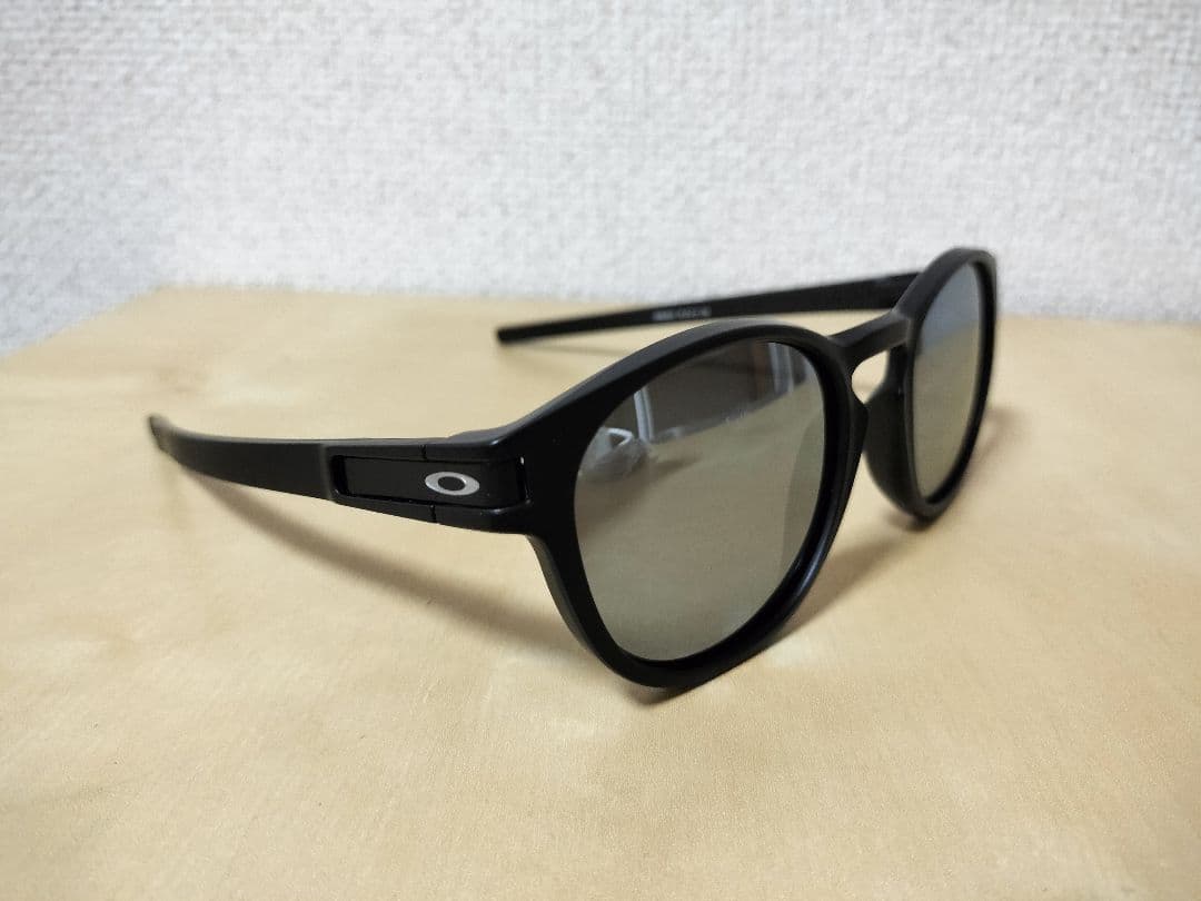 状態良好 レンズ新品 OAKLEY LATCH