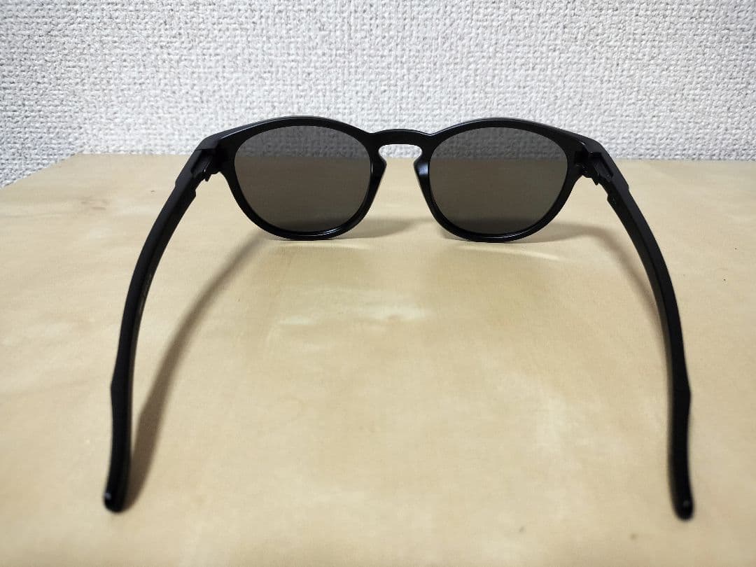 状態良好 レンズ新品 OAKLEY LATCH