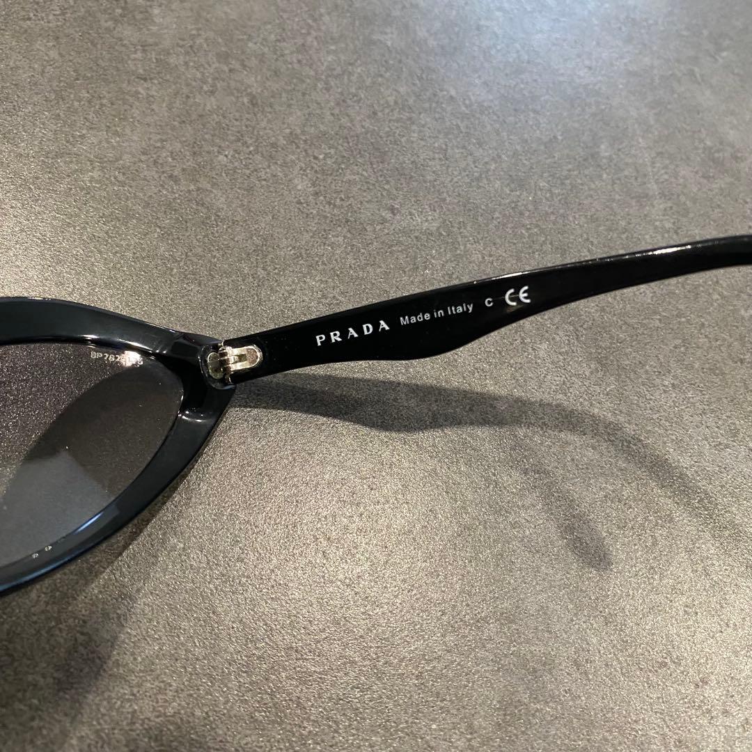 PRADA SPR05N ブラック キャットアイ　サングラス　正規品