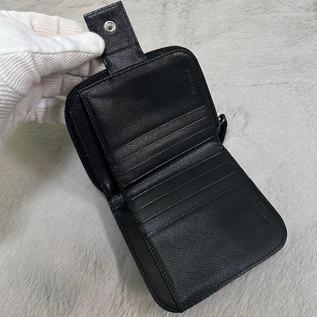 PRADA プラダ　折り財布　ナイロン　三角ロゴ　ラウンドジップ　ブラック