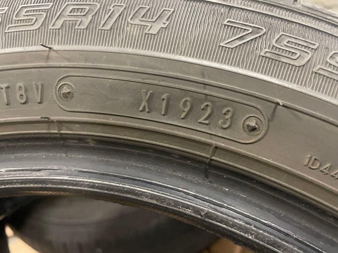 値下げ155/65R14 中古タイヤ　4本