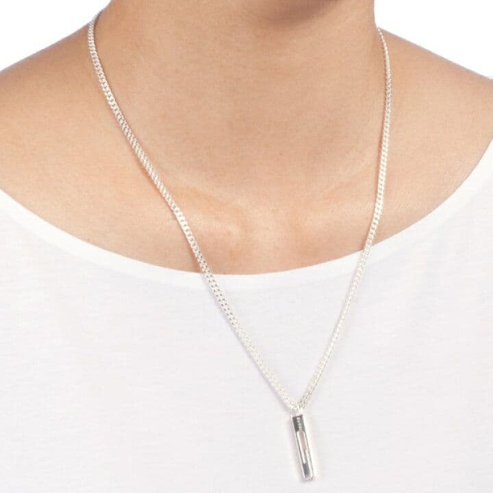 値下げ【上質スターリングシルバー925】グッチ_ Gバーユニセックスネックレス