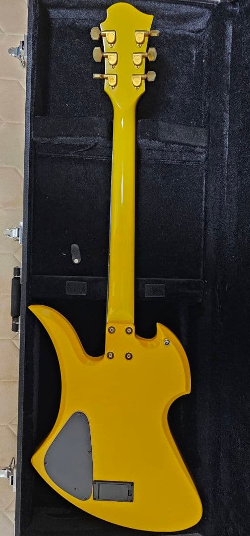 BURNY MG-145S HIDEモデル イエローハート FERNANDES